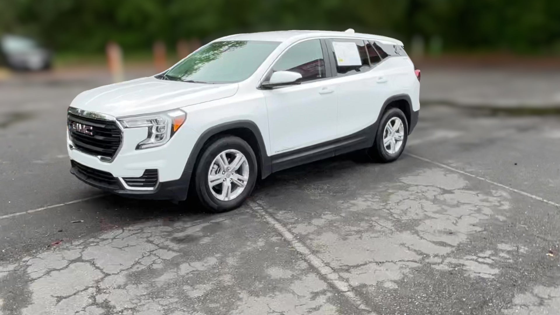 2024 GMC Terrain vehicle photo