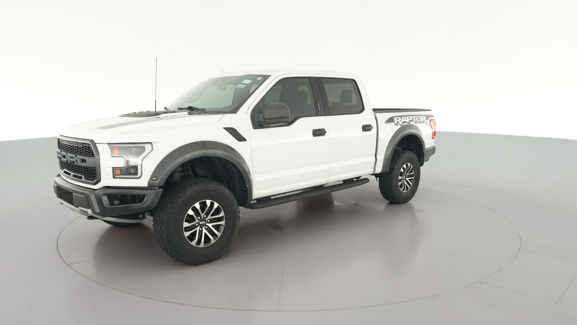2019 Ford F150 SuperCrew Cab vehicle photo