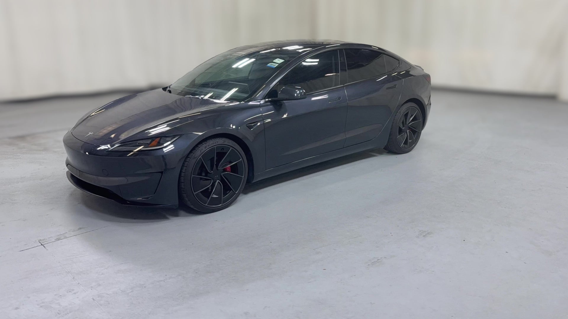 2024 Tesla Model 3 vehicle photo