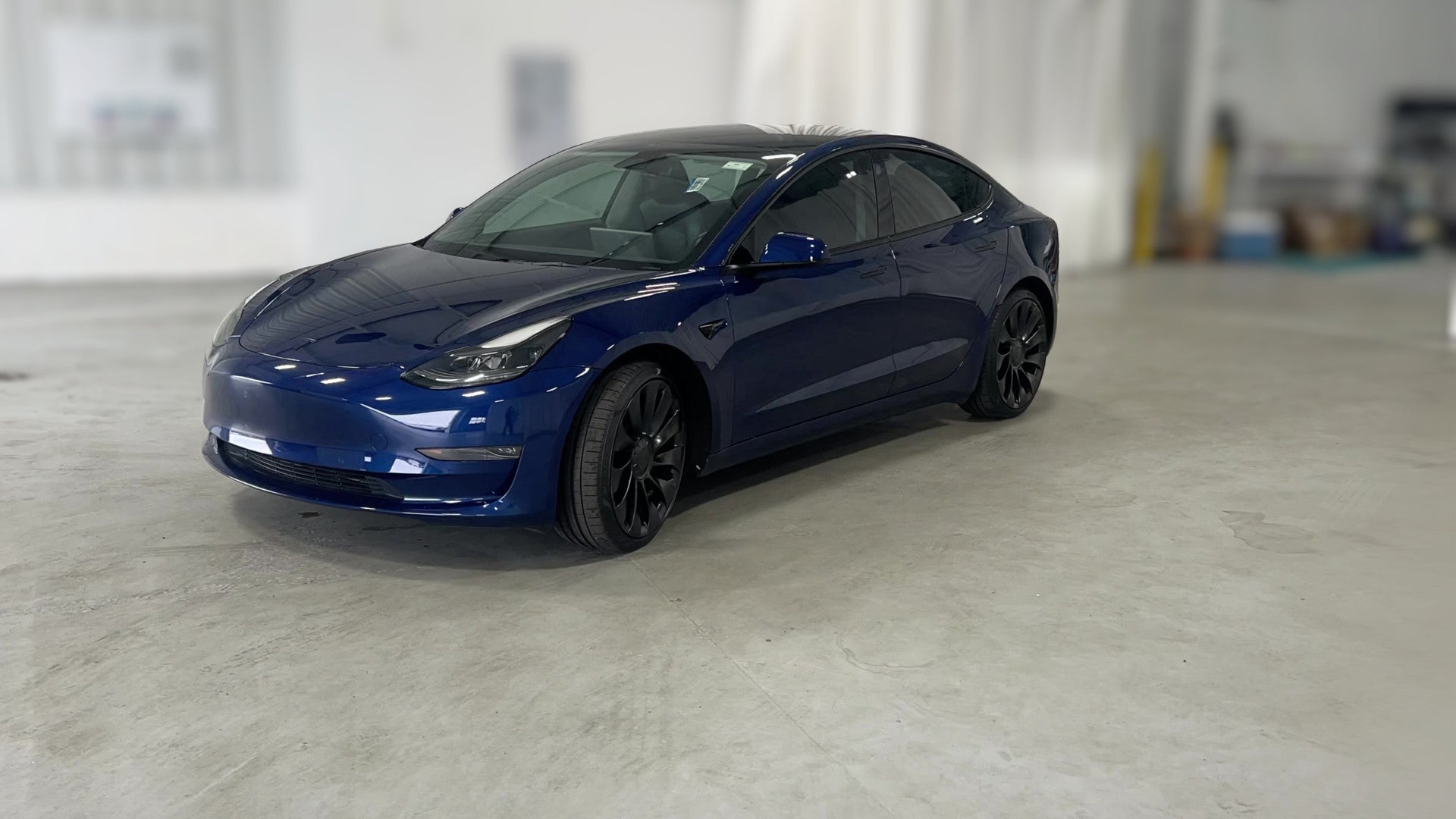 2022 Tesla Model 3 vehicle photo
