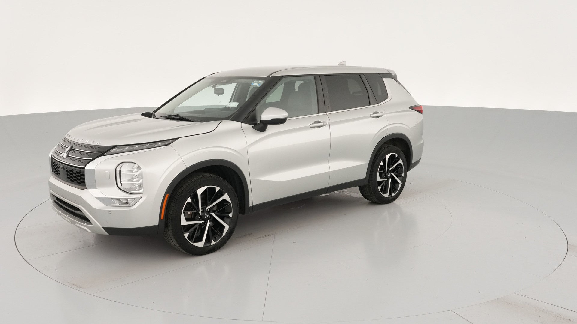2022 Mitsubishi Outlander vehicle photo