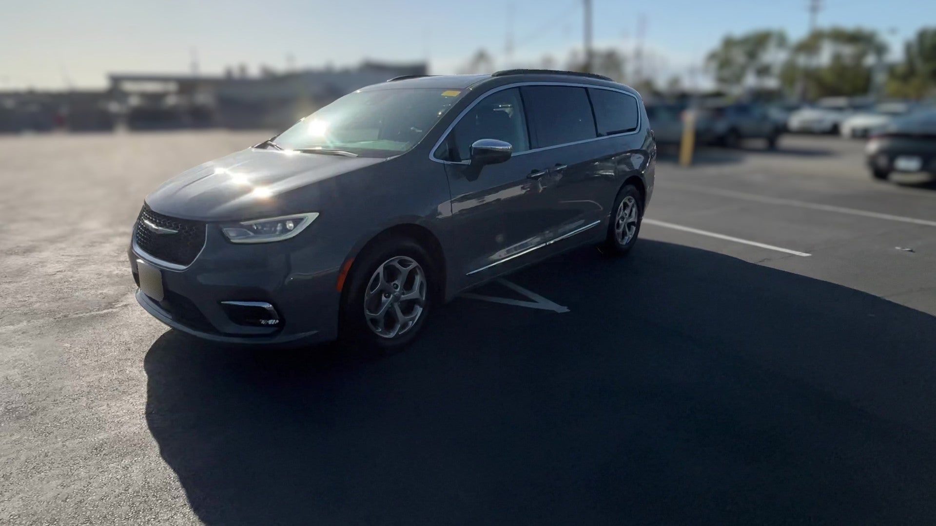 2022 Chrysler Pacifica vehicle photo