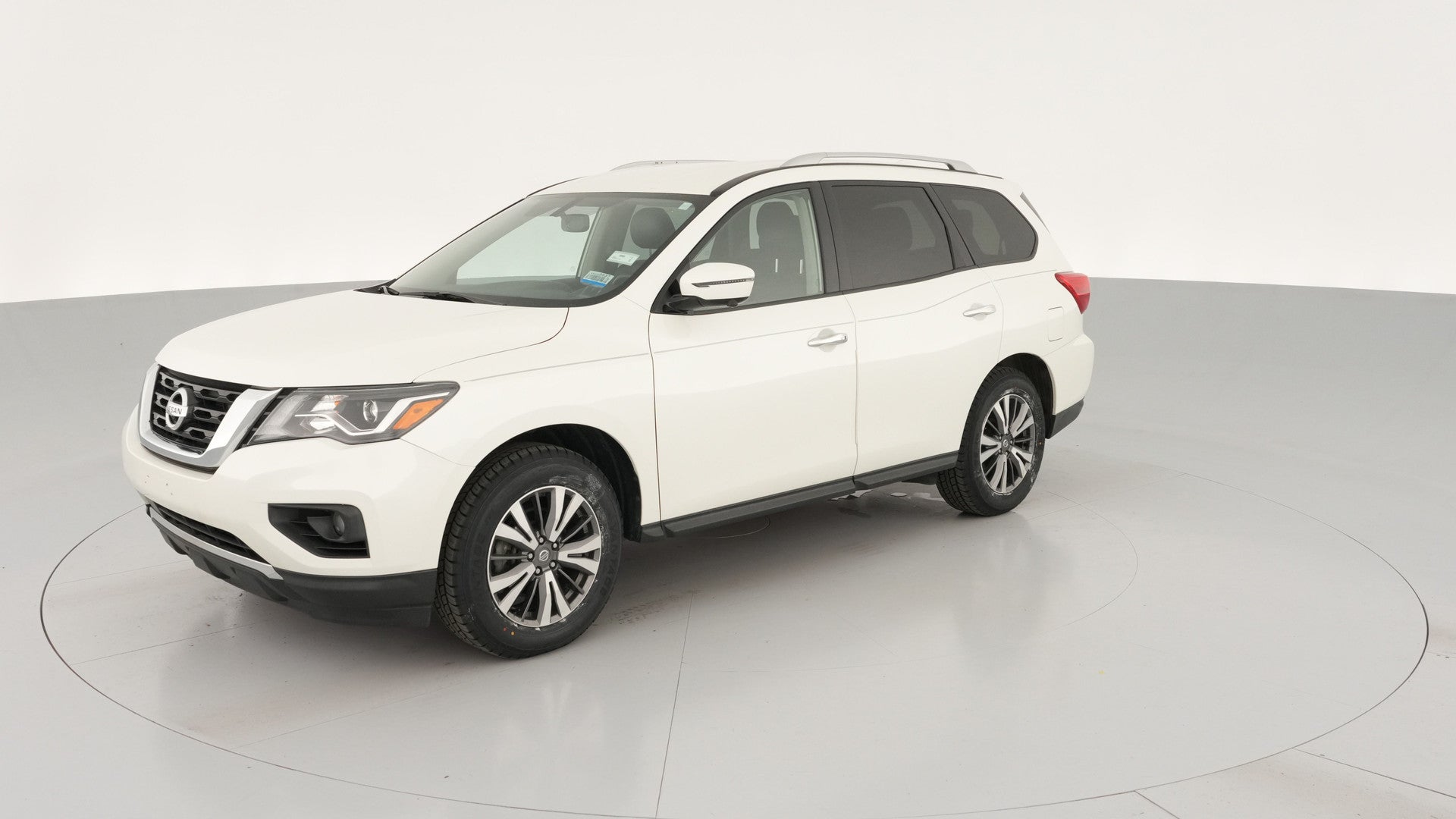 2020 Nissan Pathfinder vehicle photo