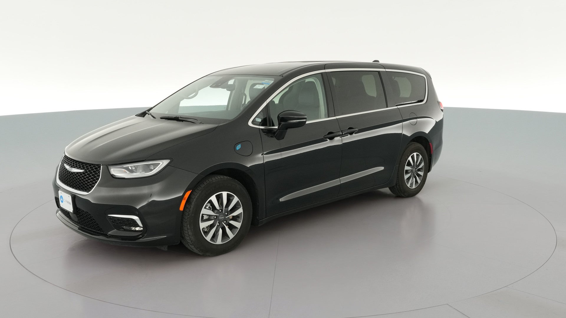 2024 Chrysler Pacifica Hybrid vehicle photo