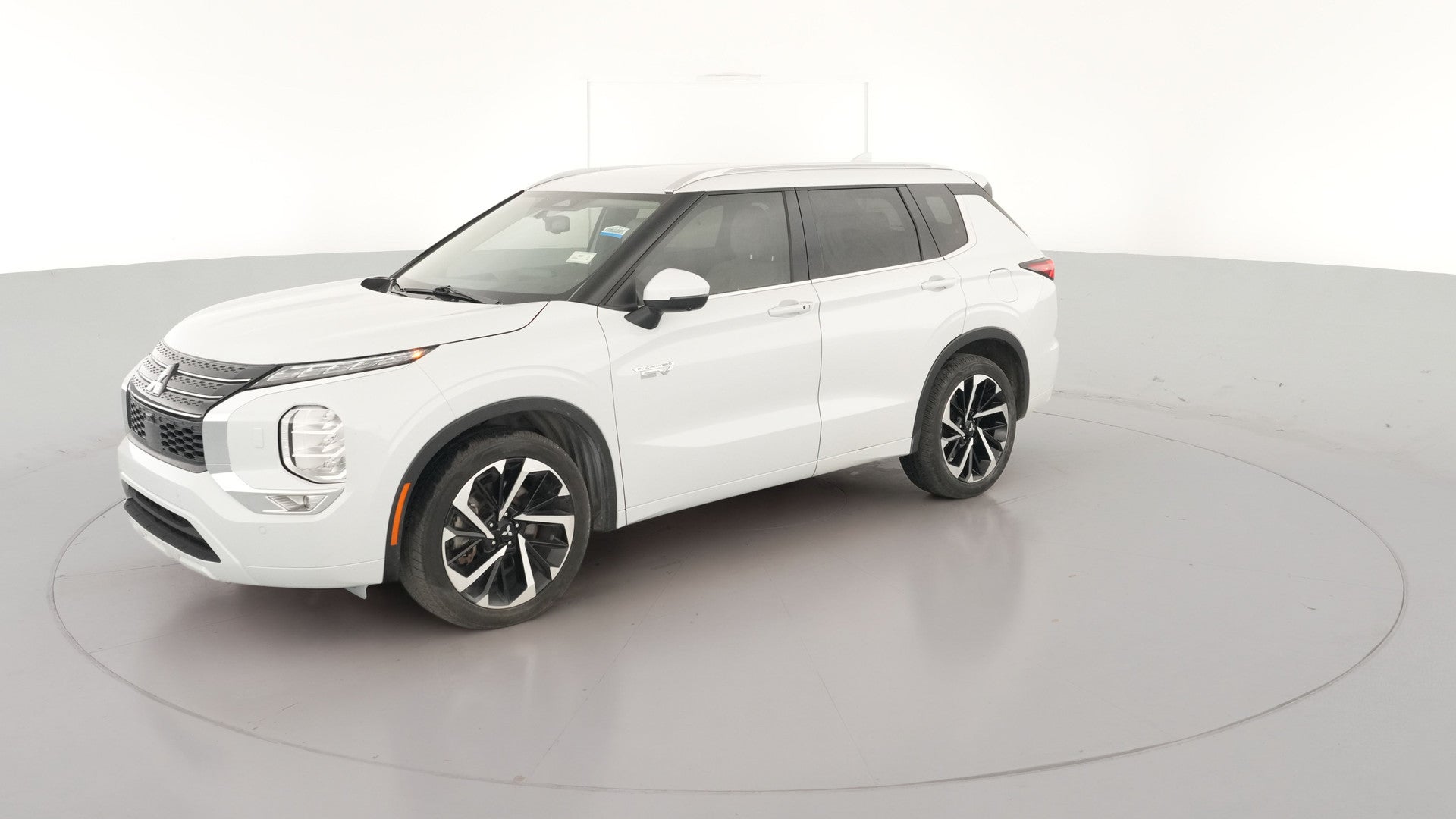 2023 Mitsubishi Outlander PHEV vehicle photo