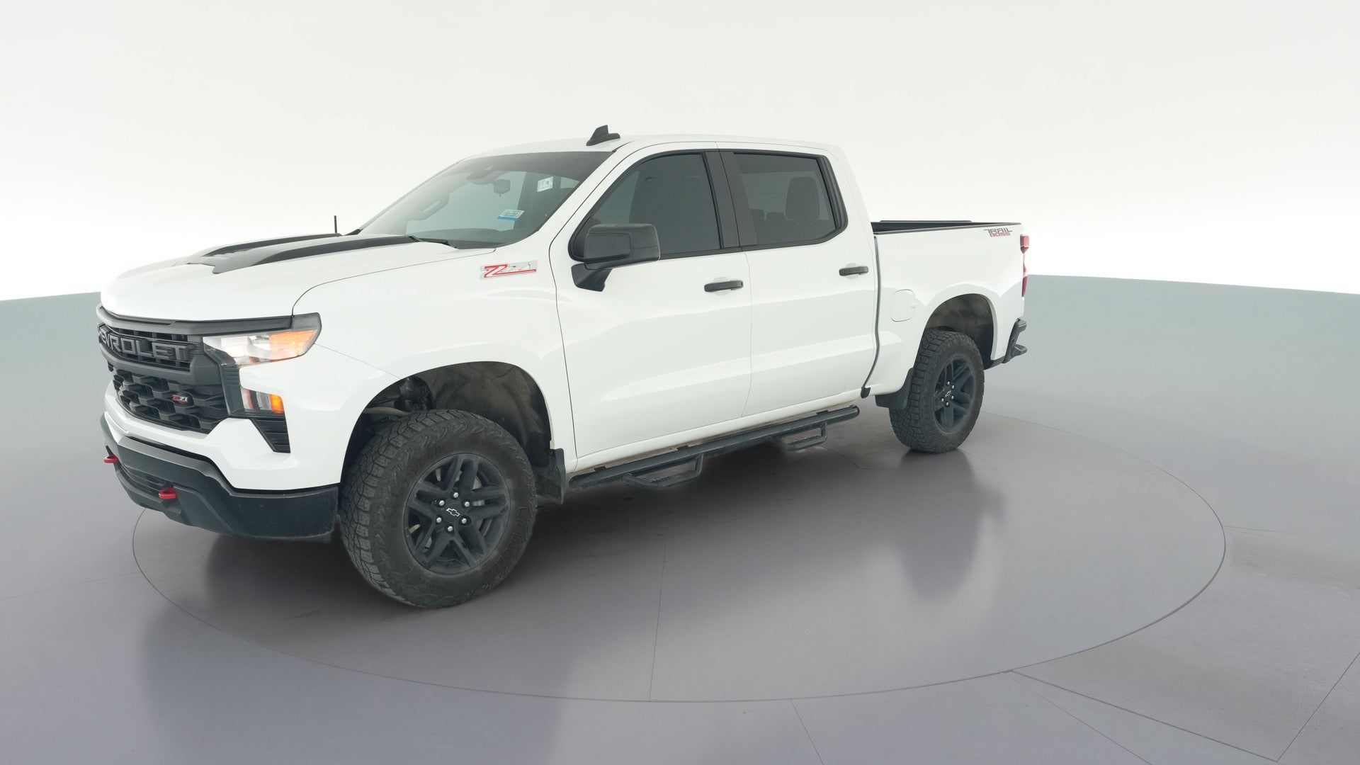 2024 Chevrolet Silverado 1500 Crew Cab vehicle photo