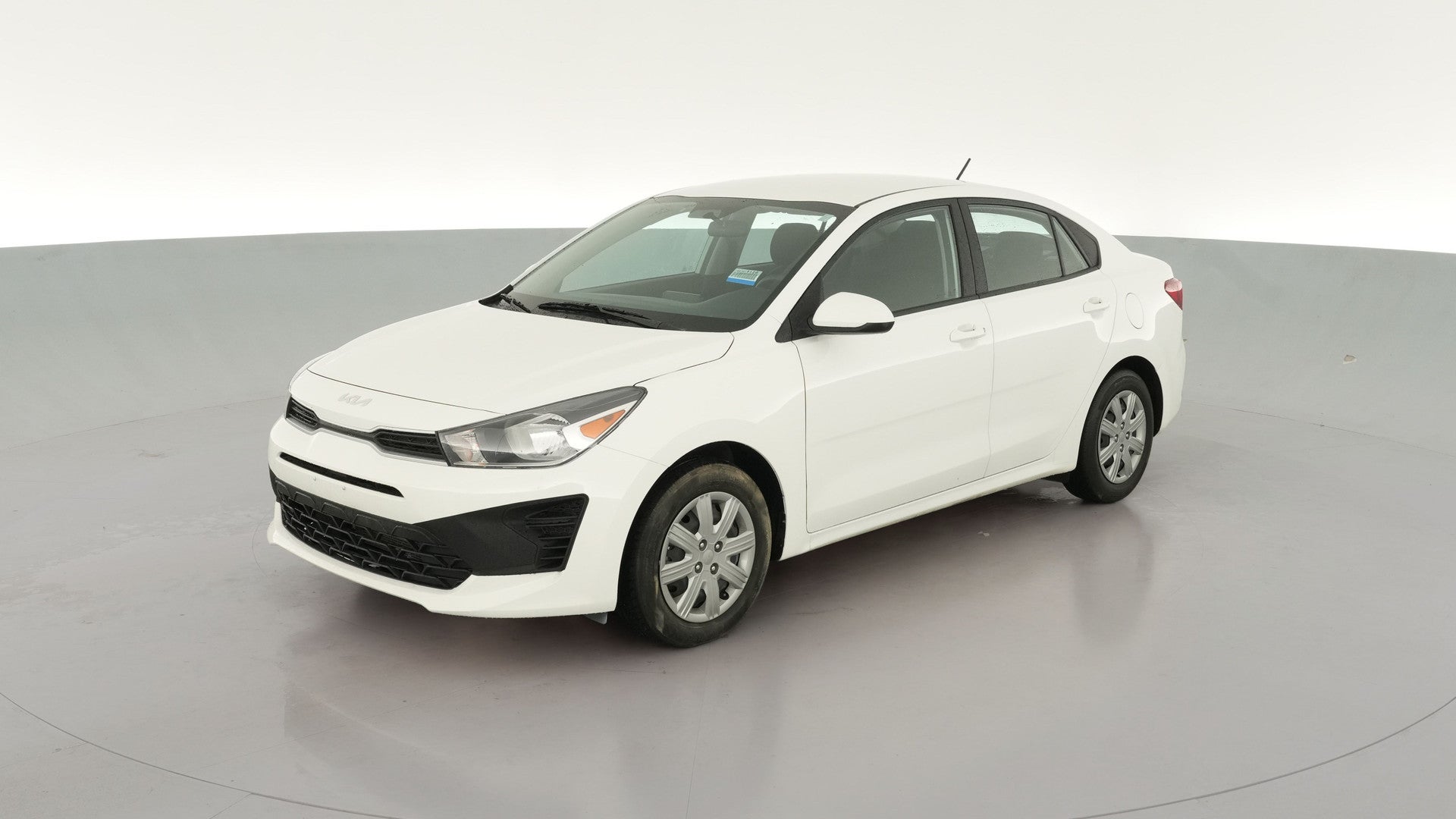 2023 Kia Rio vehicle photo