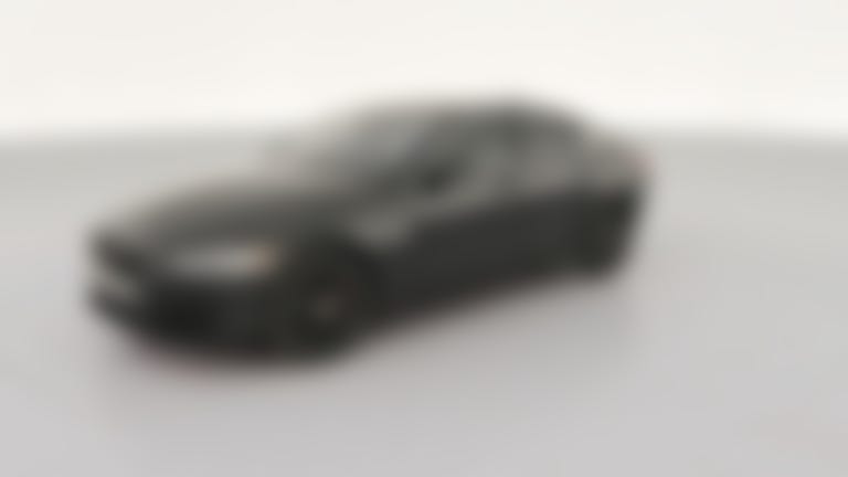 2018 Jaguar XE vehicle photo