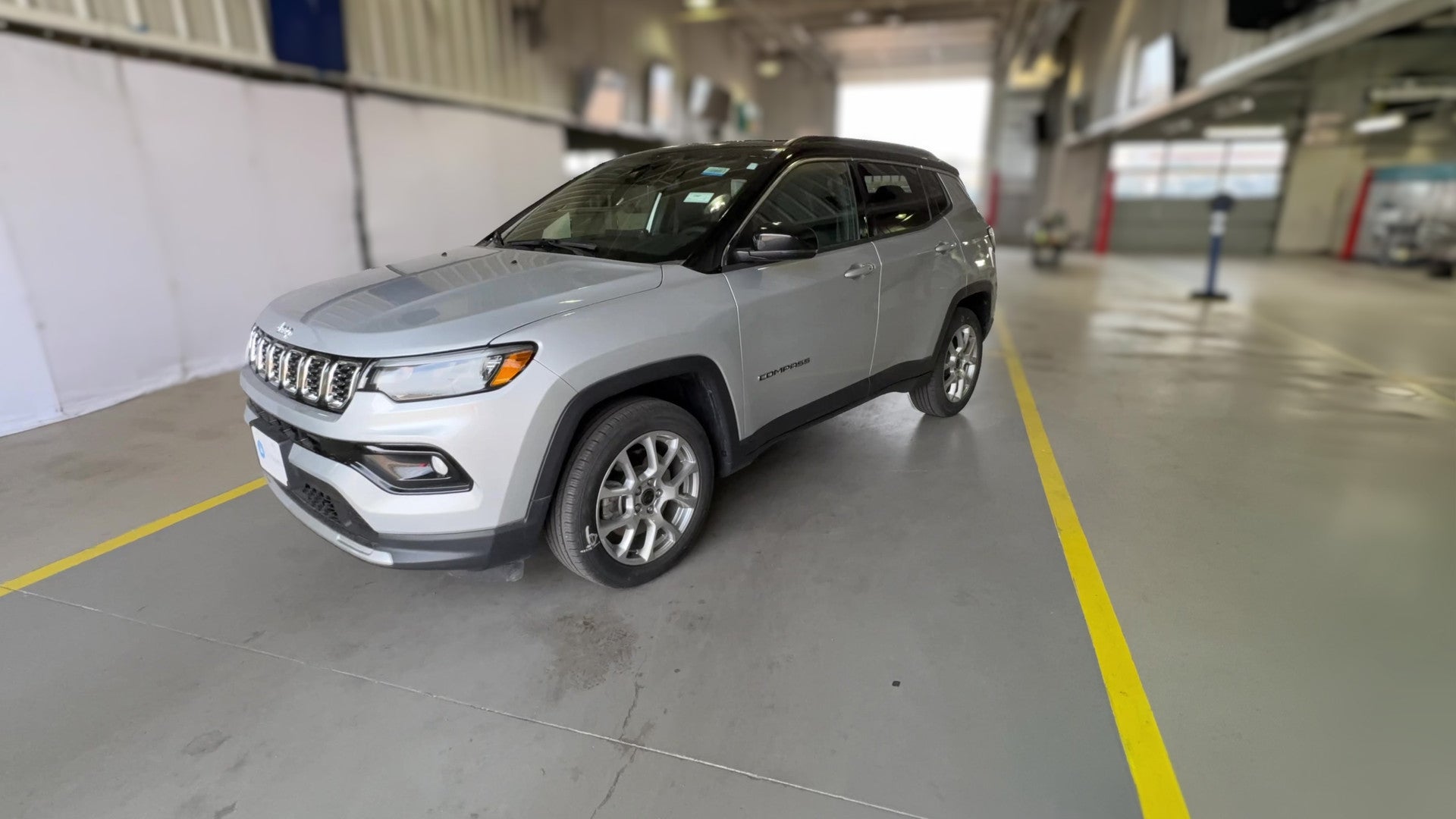 2025 Jeep Compass vehicle photo