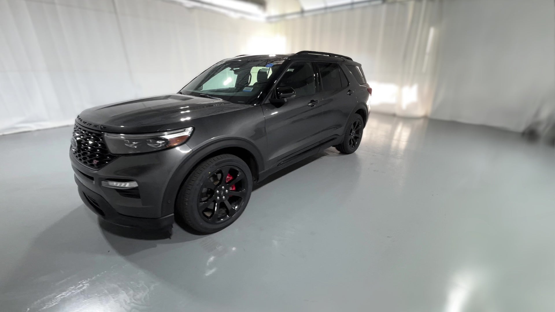 2020 Ford Explorer vehicle photo