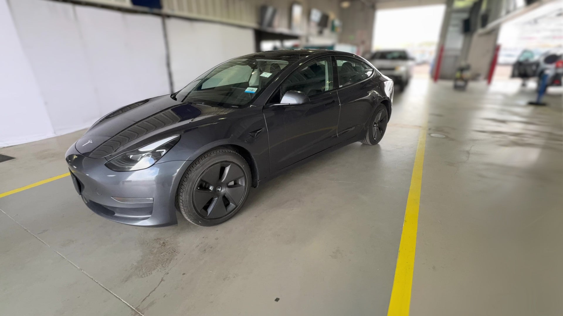 2023 Tesla Model 3 vehicle photo