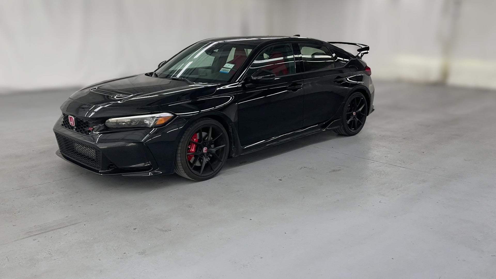 2024 Honda Civic Type R vehicle photo
