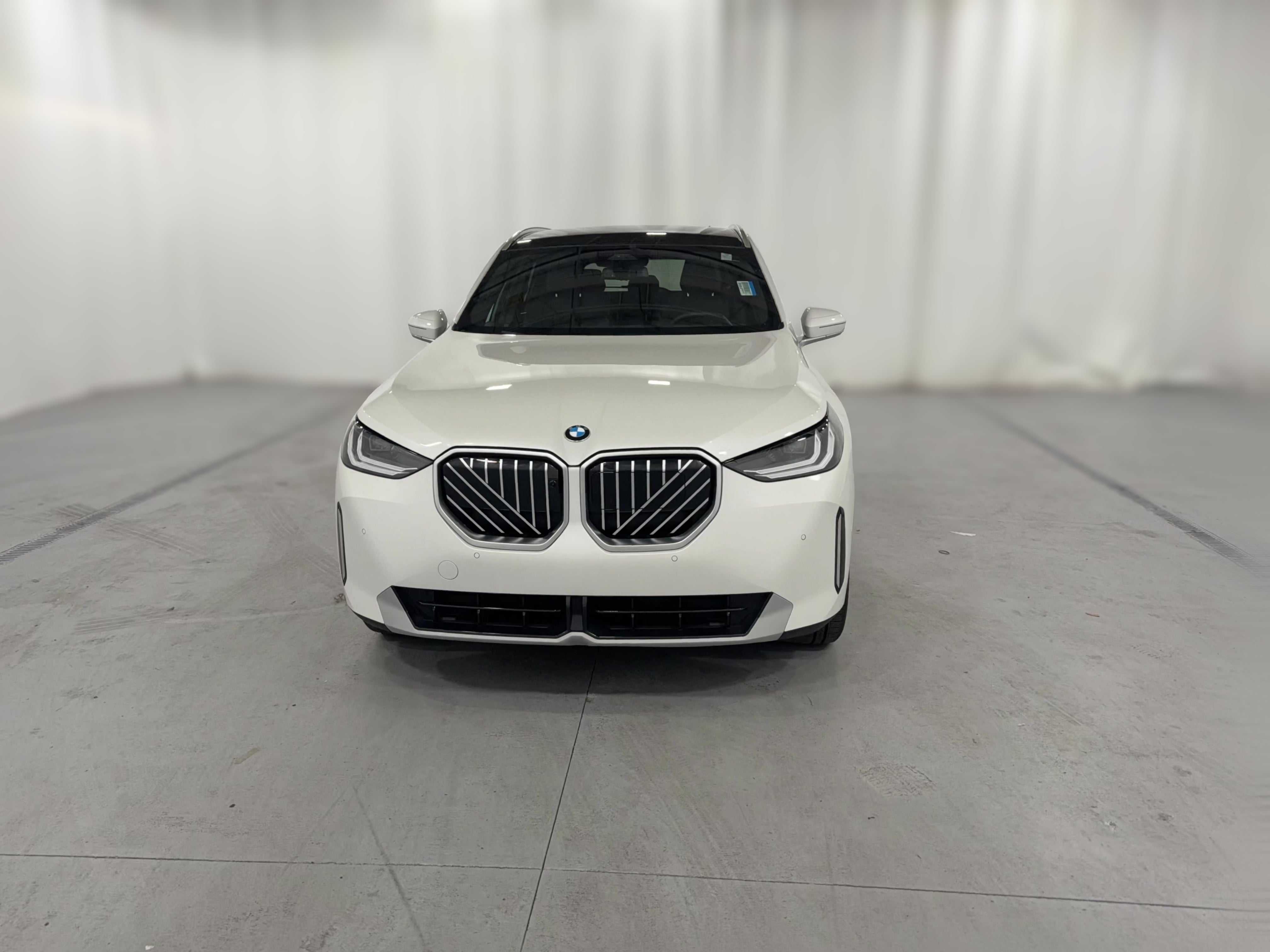 2026 BMW X3 30 - Photo 21