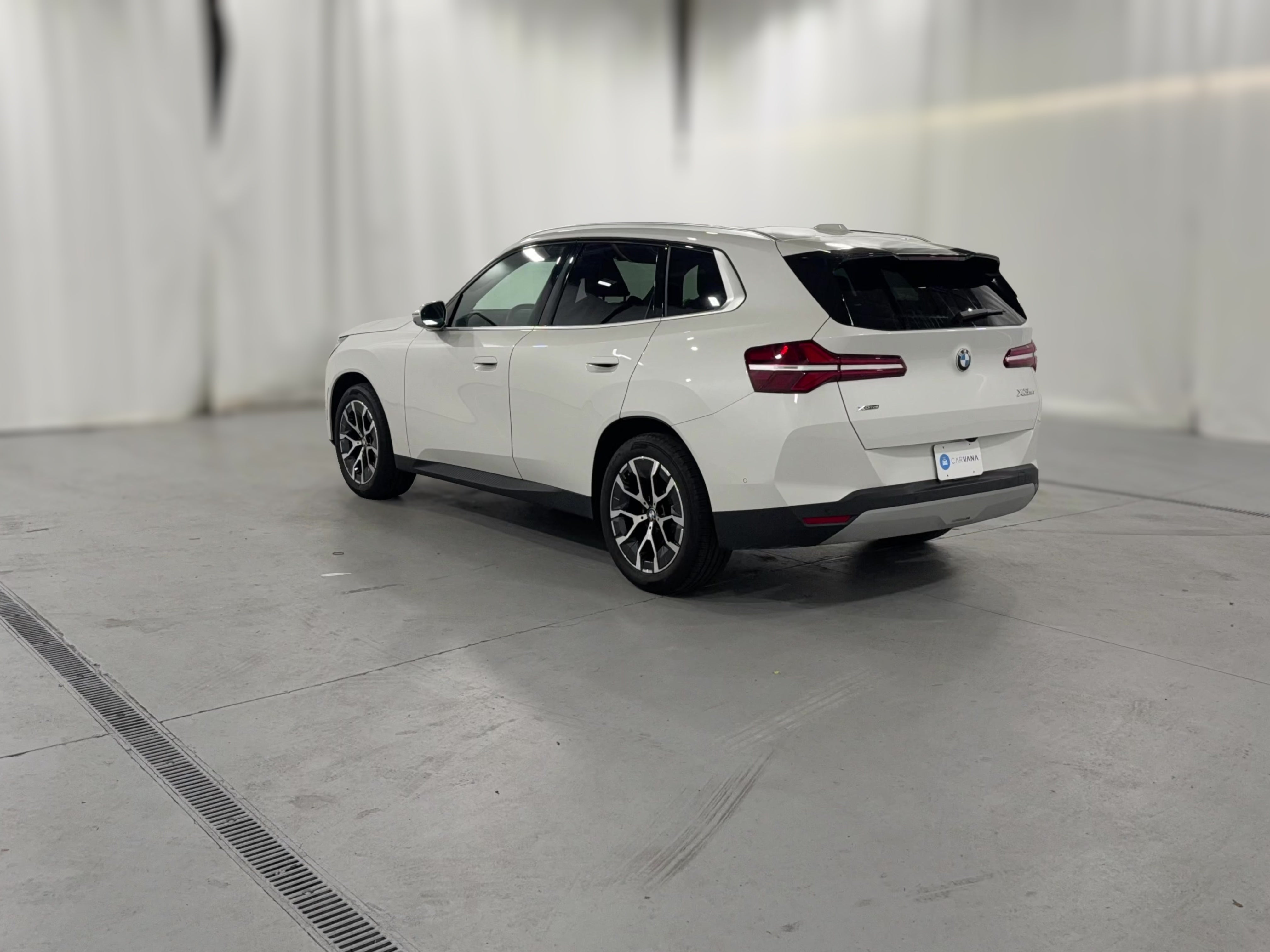 2026 BMW X3 30 - Photo 27