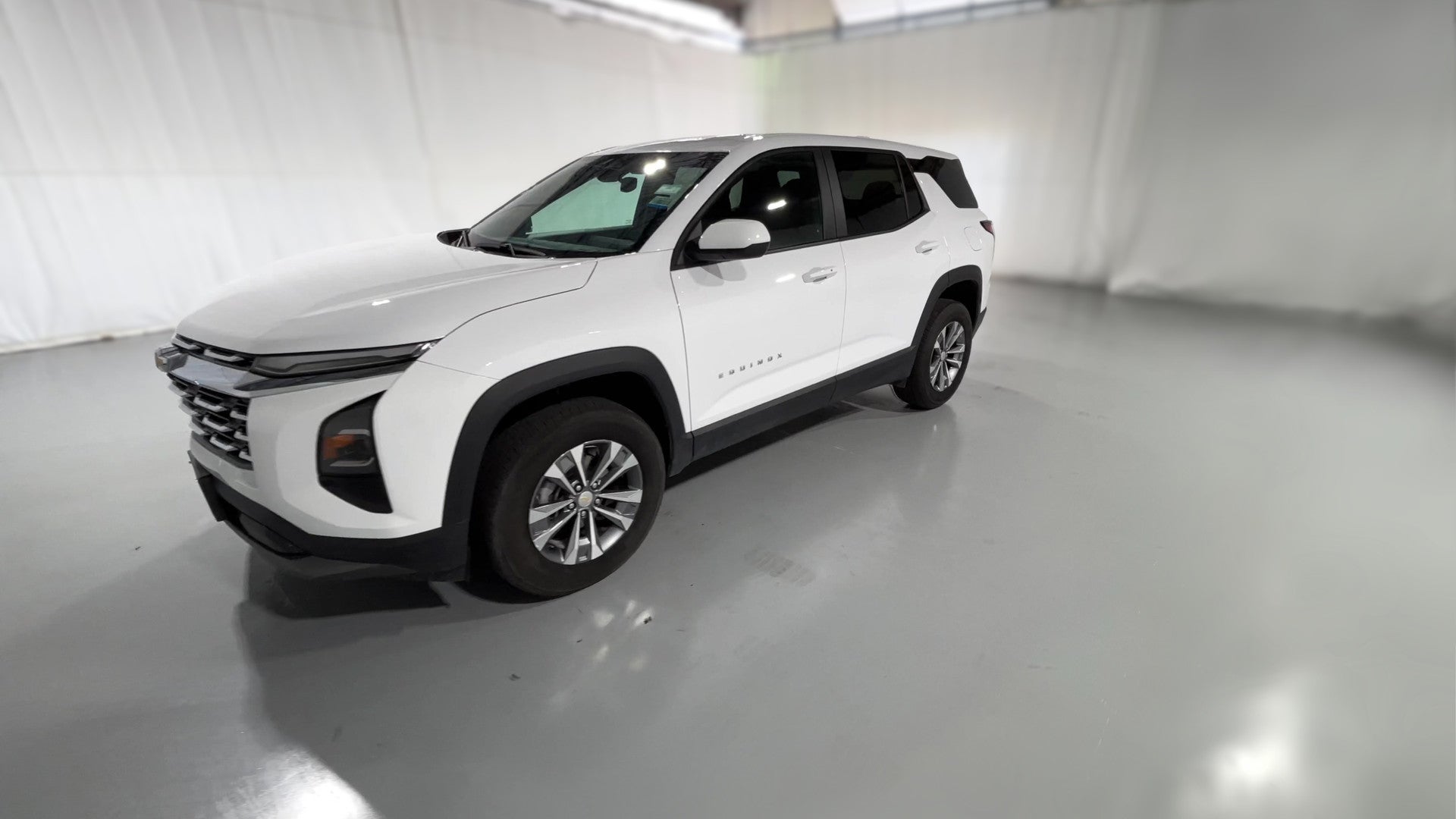 2025 Chevrolet Equinox vehicle photo