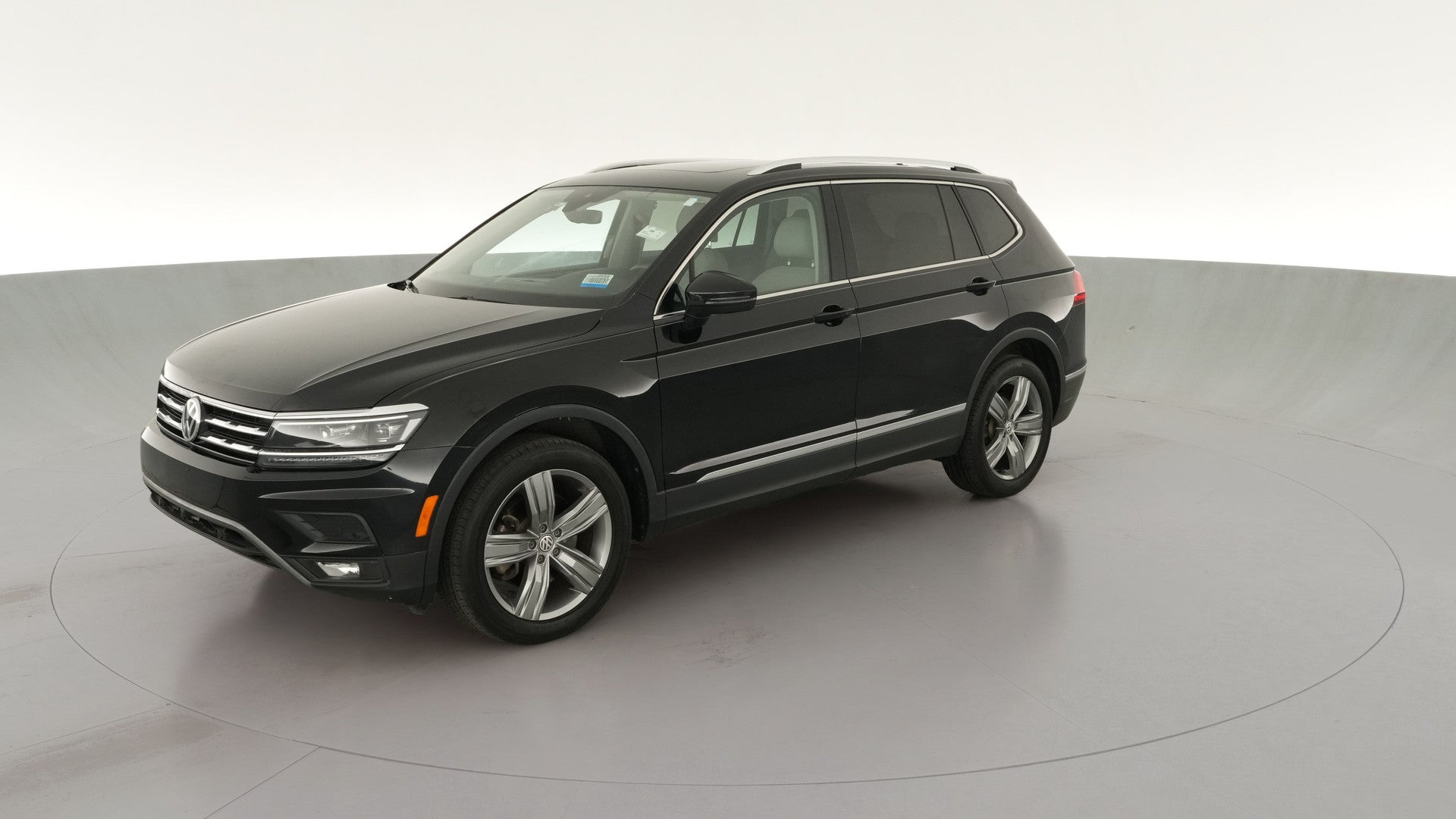 2018 Volkswagen Tiguan vehicle photo