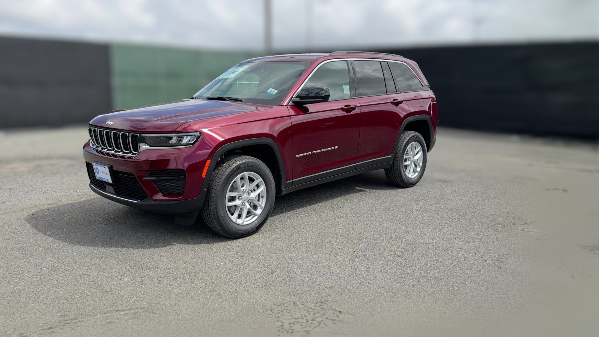 2026 Jeep Grand Cherokee vehicle photo