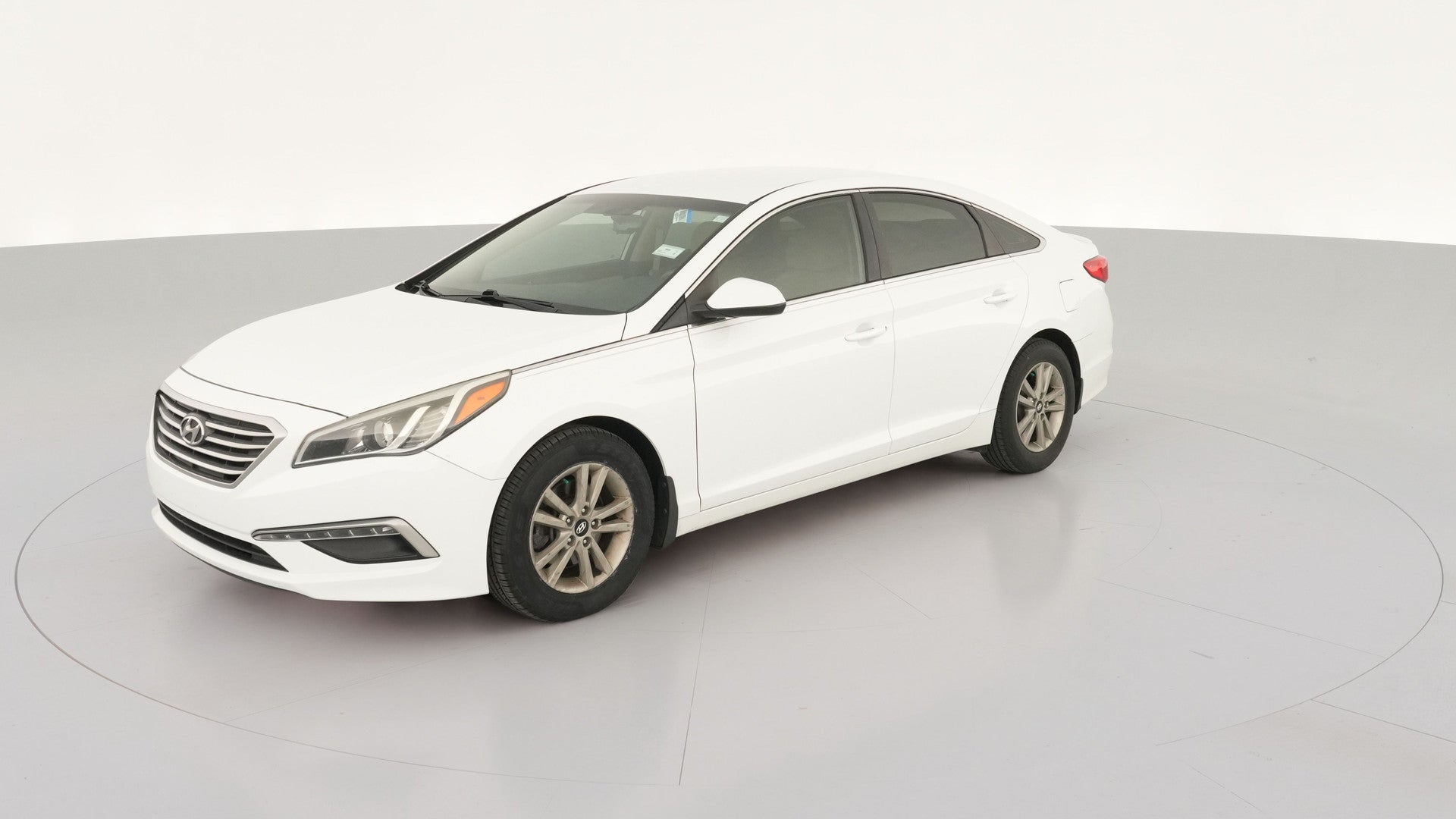 2015 Hyundai Sonata vehicle photo