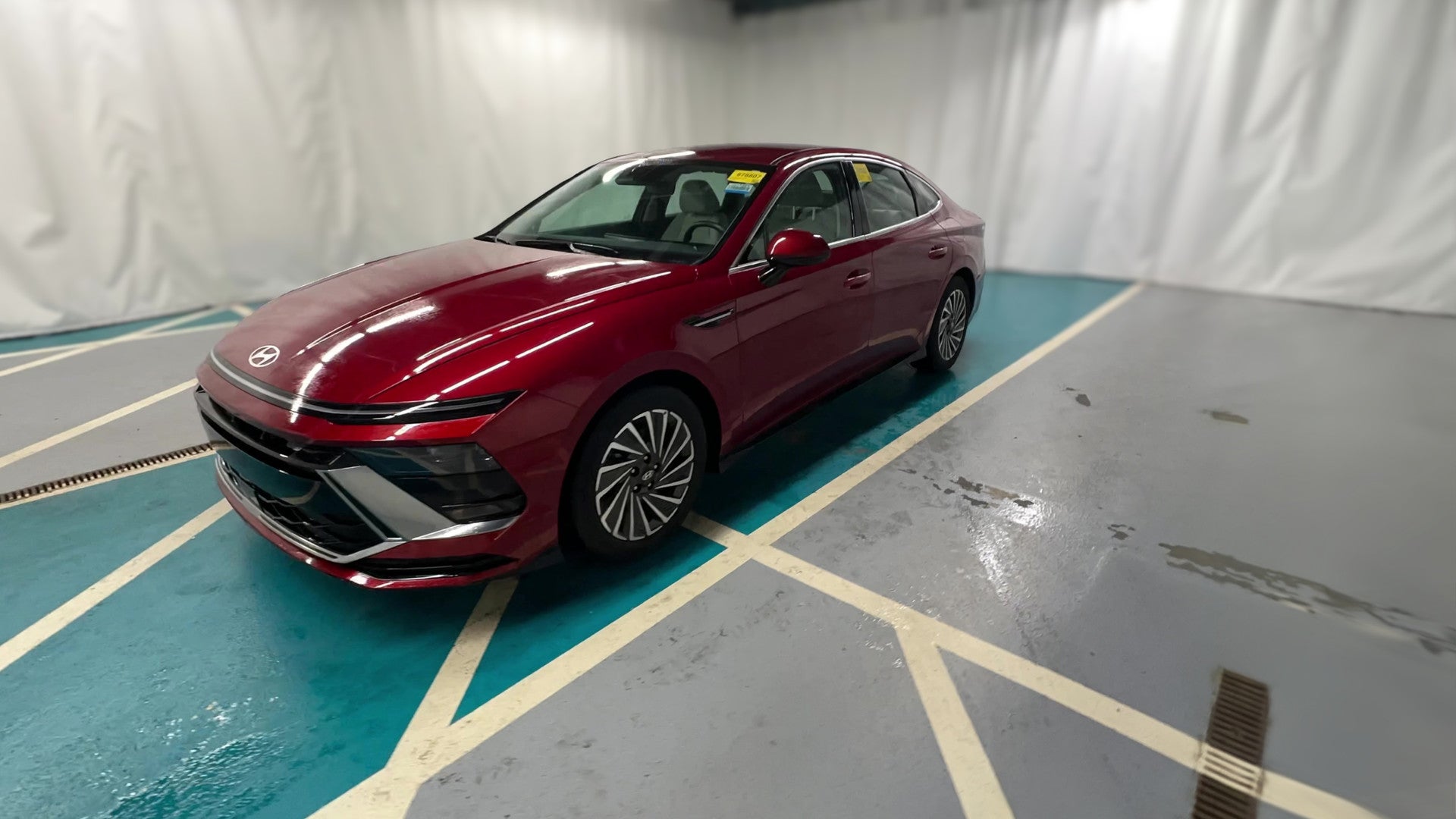 2025 Hyundai Sonata Hybrid vehicle photo