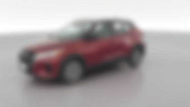 2024 Nissan Kicks vehicle photo
