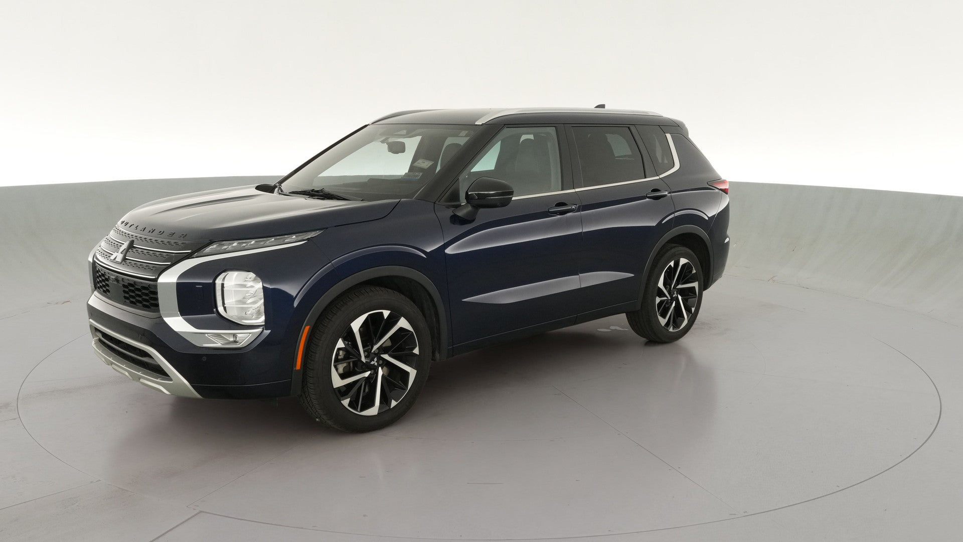 2023 Mitsubishi Outlander vehicle photo