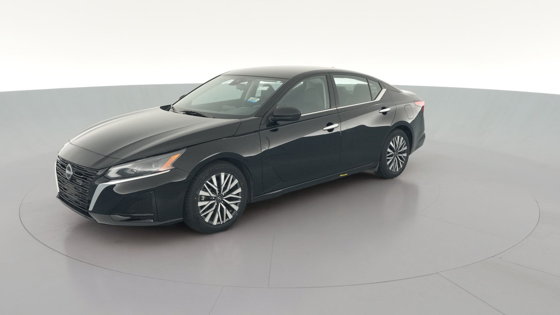 2024 Nissan Altima vehicle photo