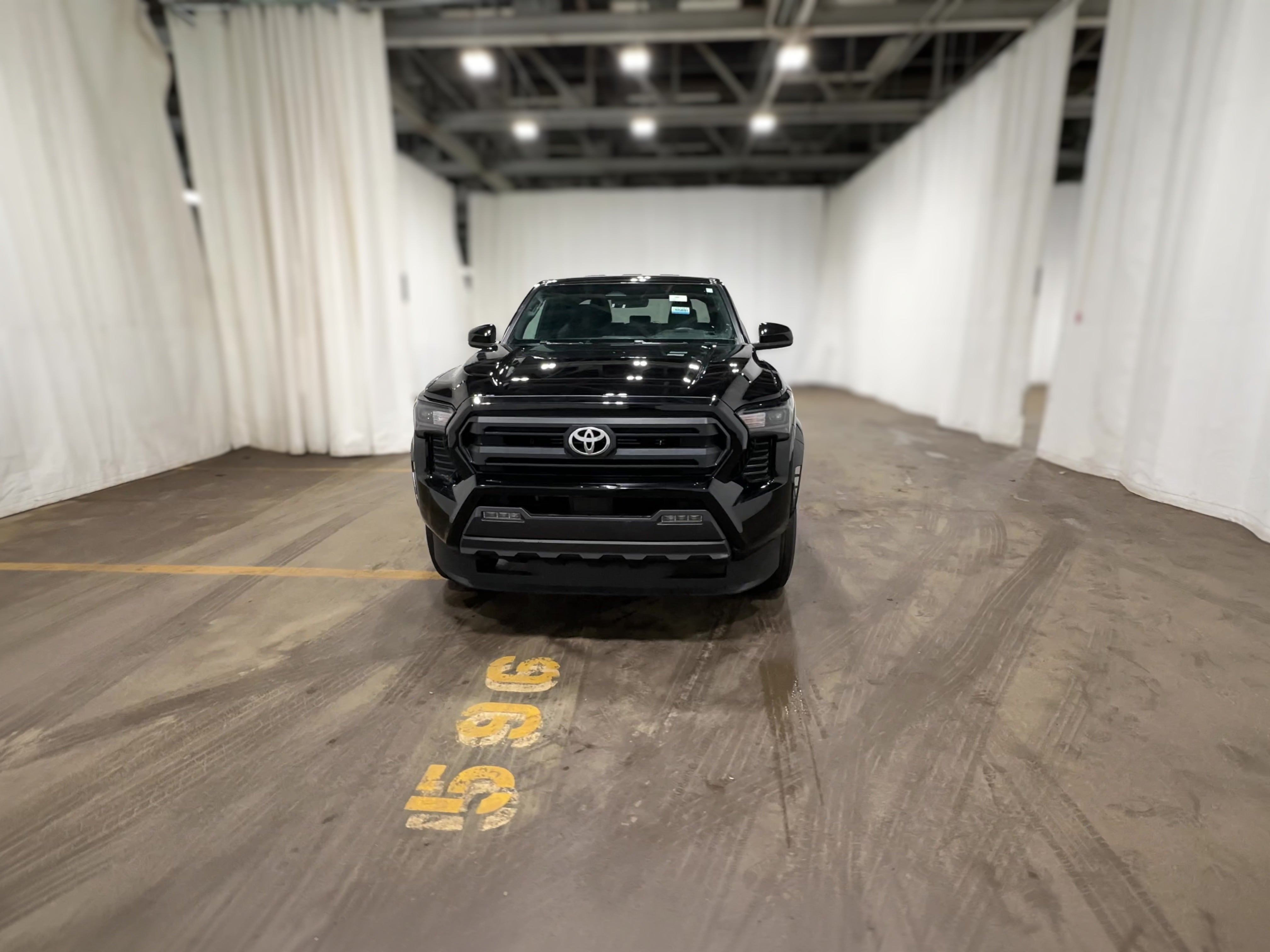 2024 Toyota Tacoma SR5 - Photo 22