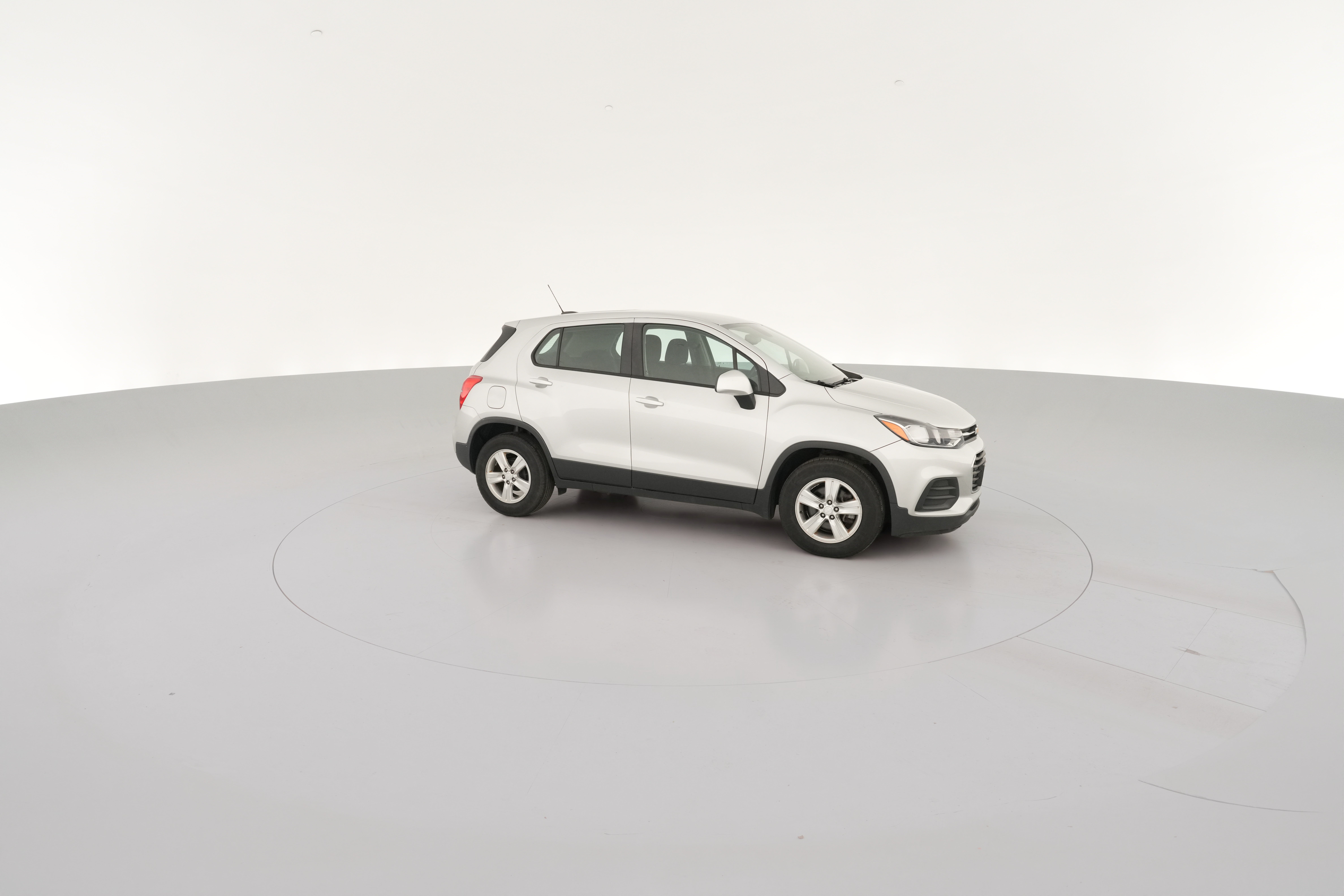 2019 Chevrolet Trax LS - Photo 32