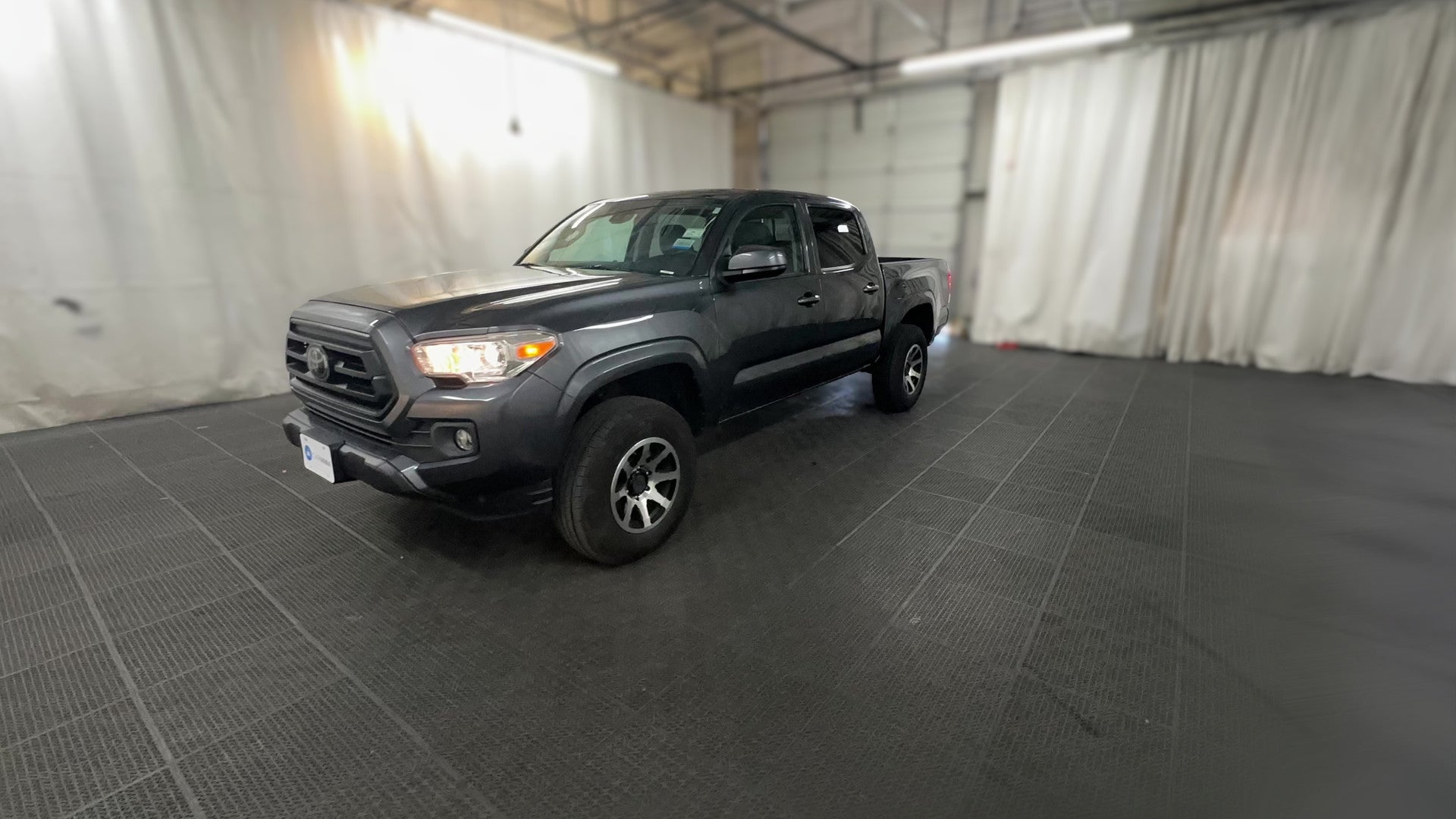 2020 Toyota Tacoma Double Cab vehicle photo