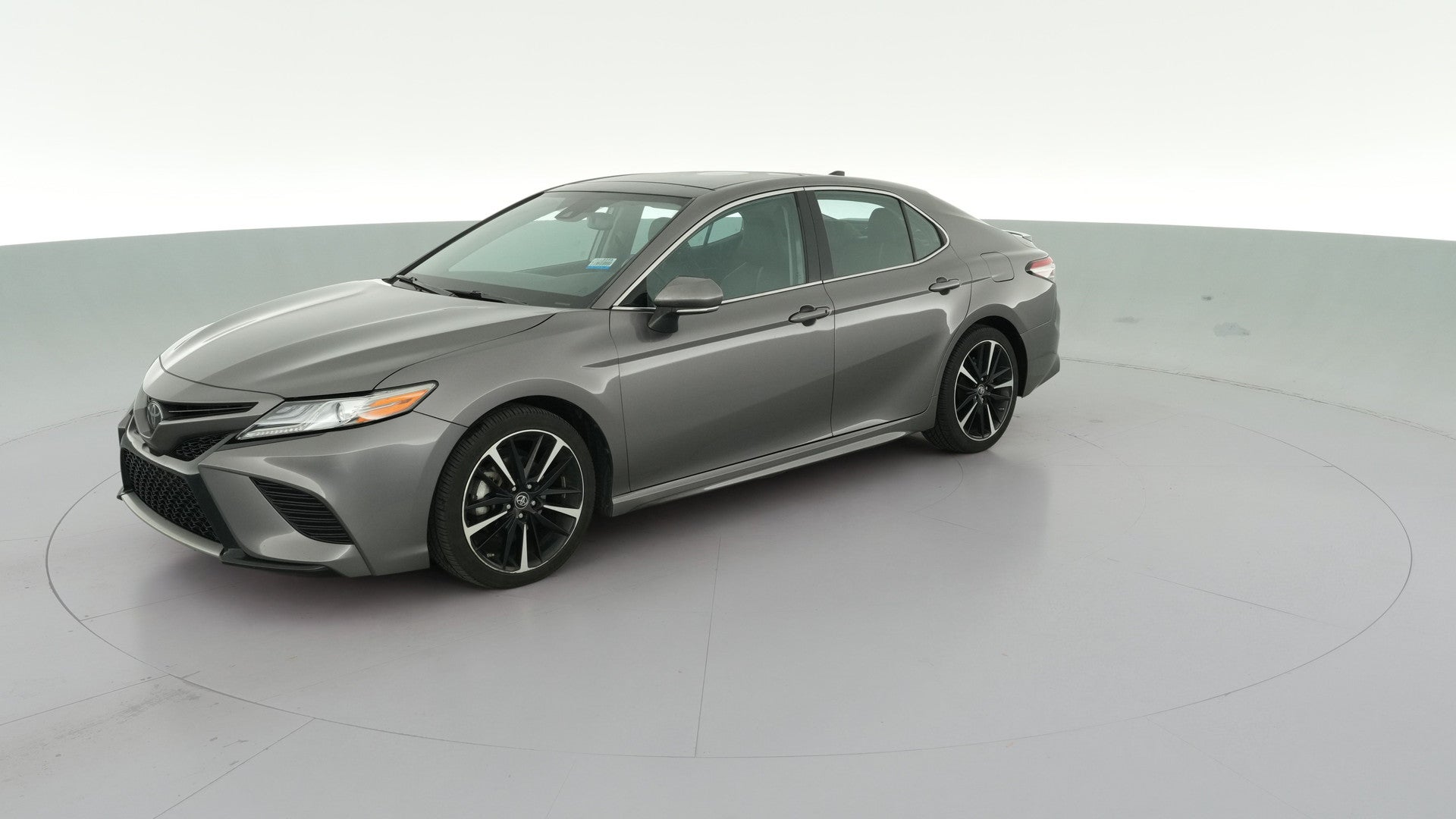 2019 Toyota Camry vehicle photo
