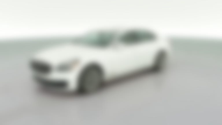 2019 Kia K900 vehicle photo
