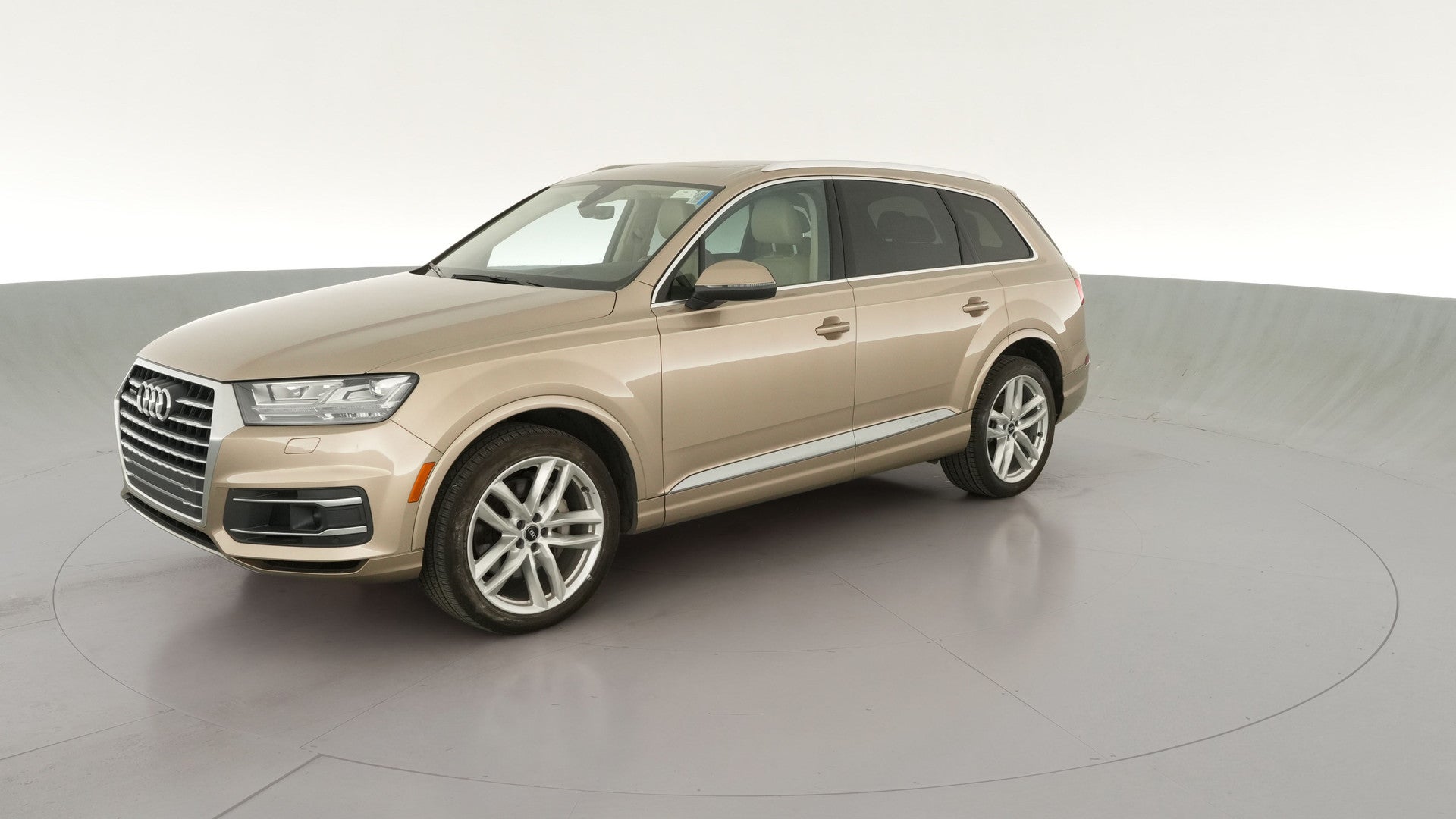 2018 Audi Q7 vehicle photo