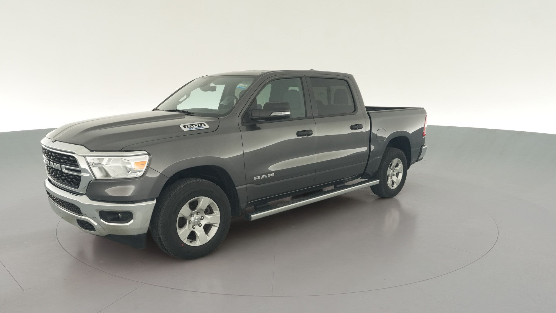 2015 Ram 1500 Crew Cab vehicle photo