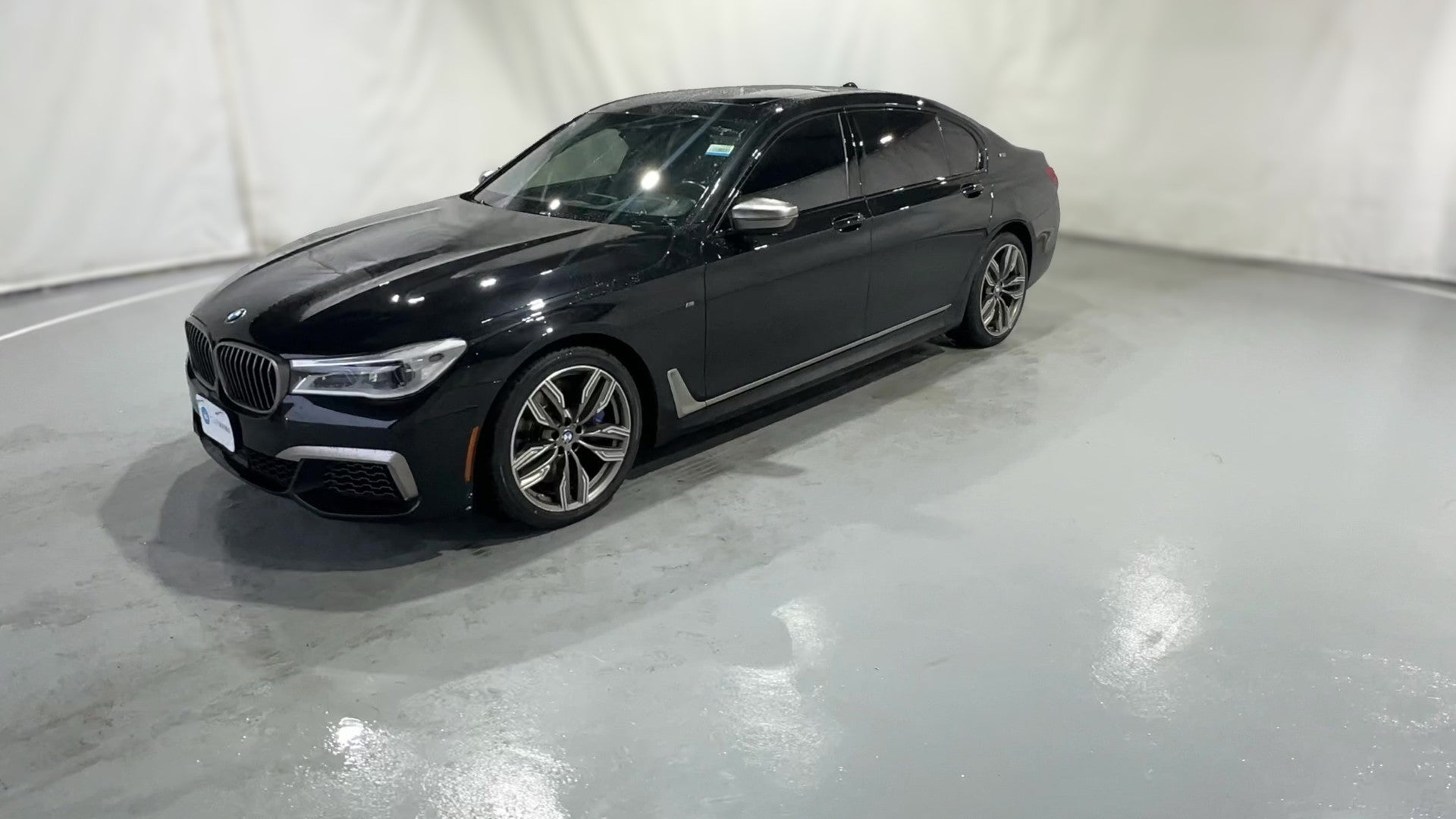 2019 BMW 7 Series vehicle photo