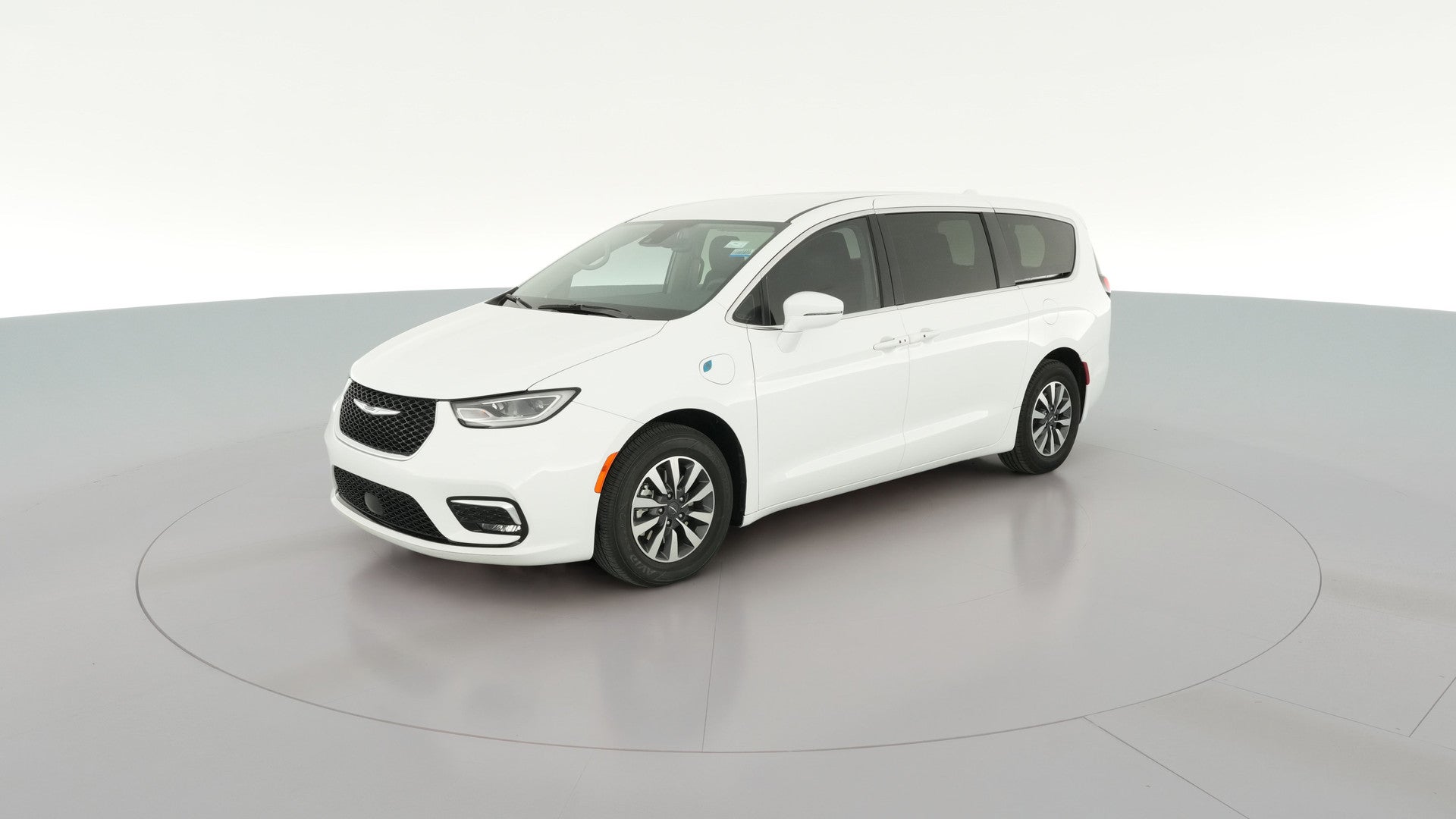 2022 Chrysler Pacifica Hybrid vehicle photo