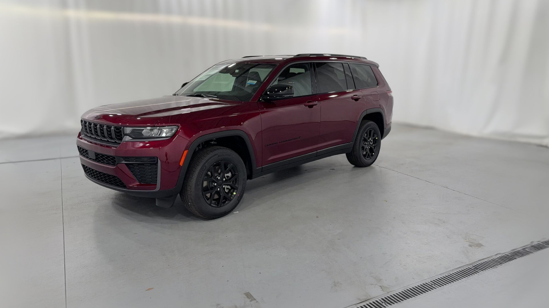 2026 Jeep Grand Cherokee L vehicle photo