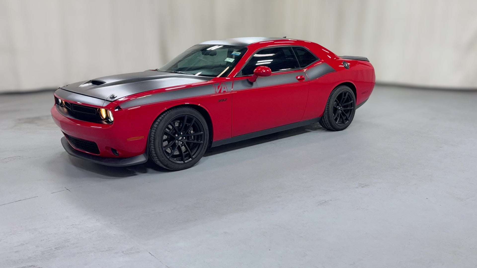 2017 Dodge Challenger vehicle photo