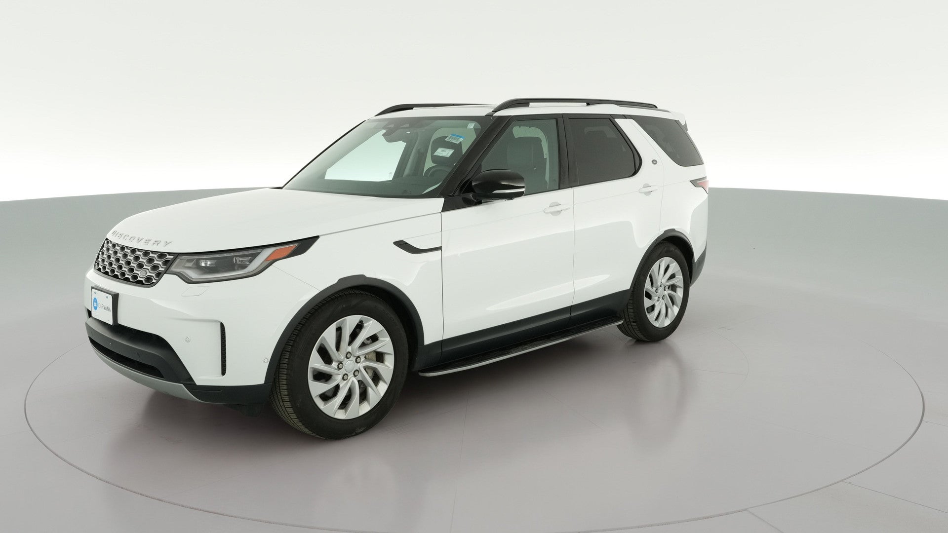 2024 Land Rover Discovery vehicle photo
