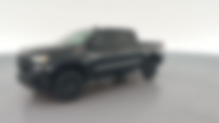 2022 Chevrolet Silverado 1500 Limited Crew Cab vehicle photo