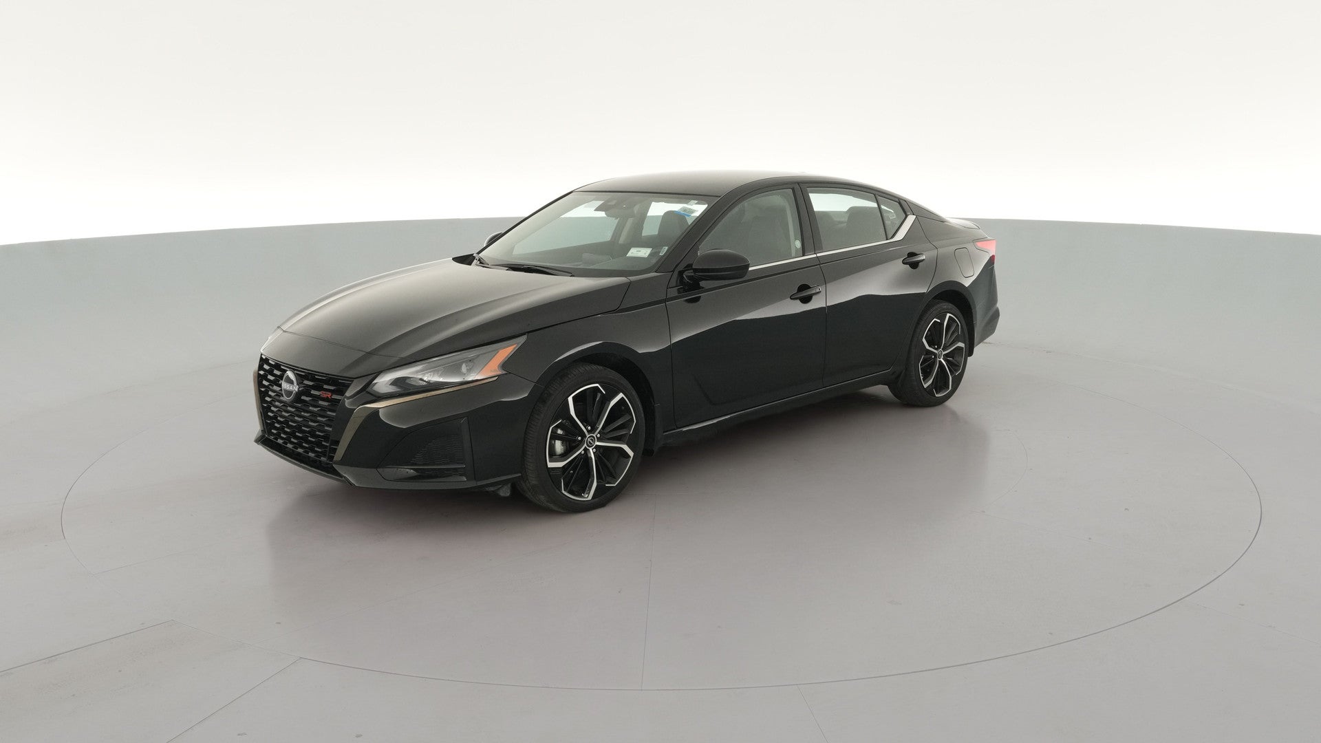 2025 Nissan Altima vehicle photo