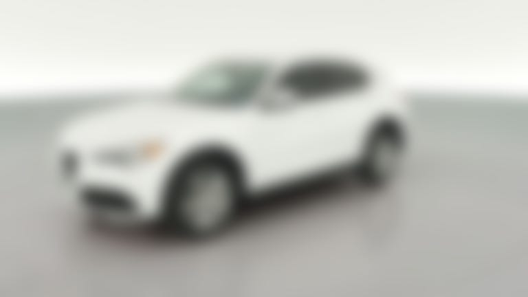 2018 Alfa Romeo Stelvio vehicle photo