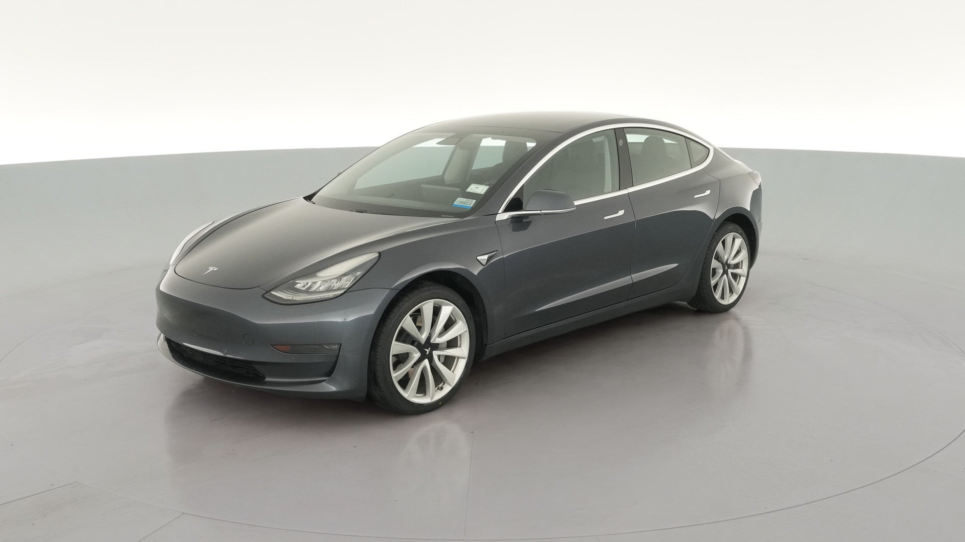 2019 Tesla Model 3 vehicle photo