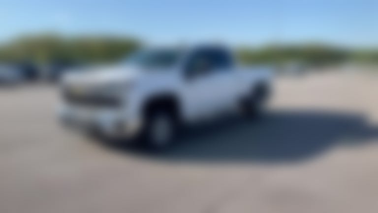 2025 Chevrolet Silverado 2500 HD Crew Cab vehicle photo