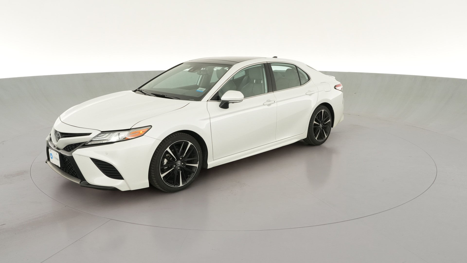 2019 Toyota Camry vehicle photo