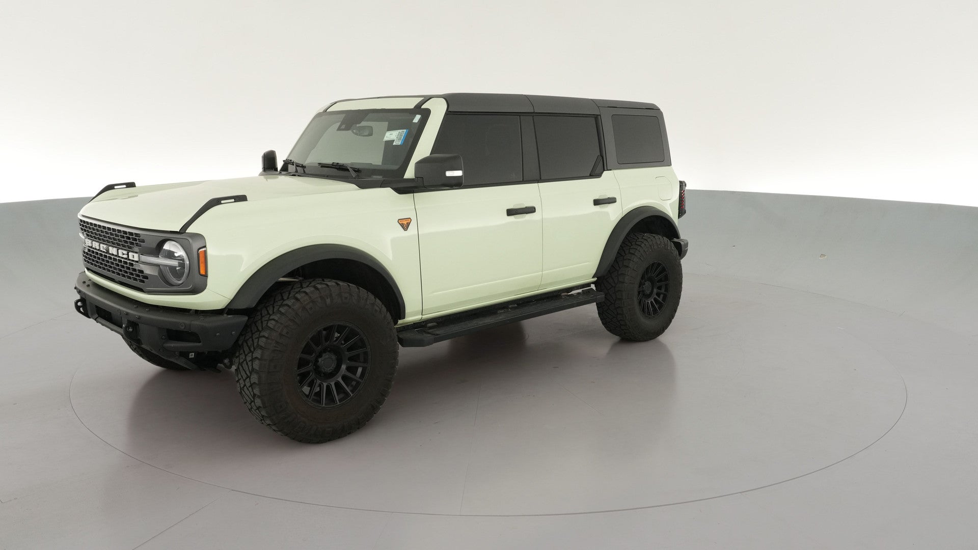 2022 Ford Bronco vehicle photo
