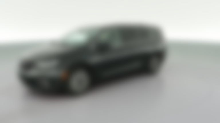 2024 Chrysler Pacifica Hybrid vehicle photo
