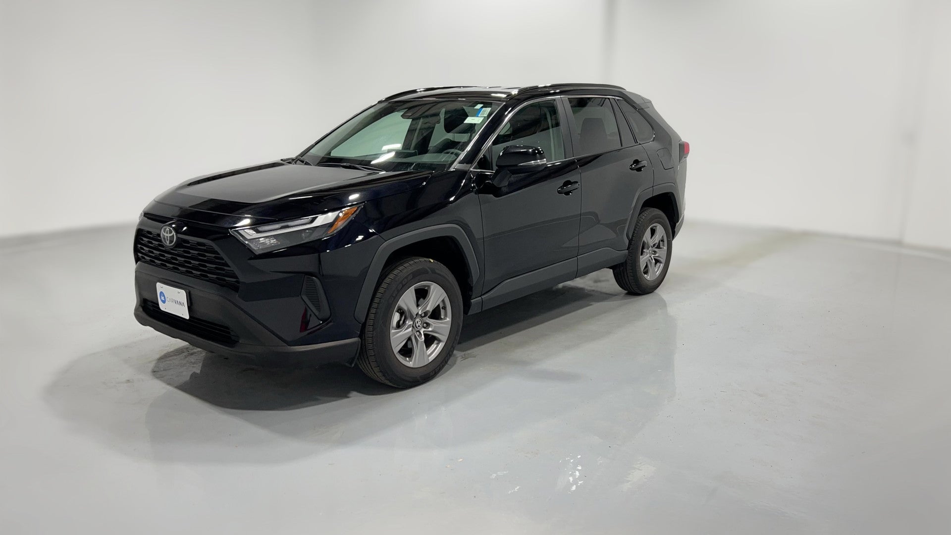 2025 Toyota RAV4 vehicle photo