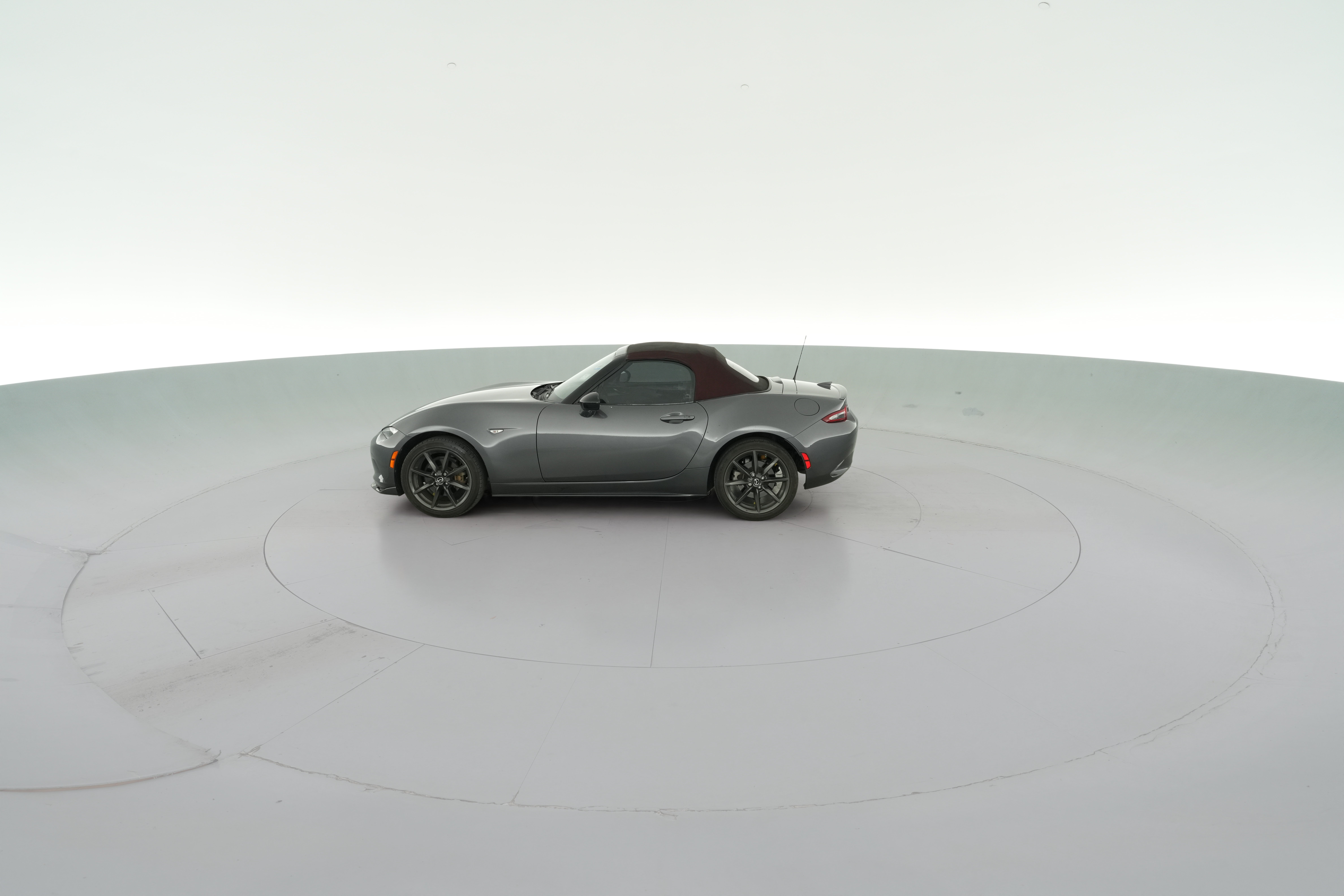 2018 Mazda MX-5 Miata Club - Photo 23