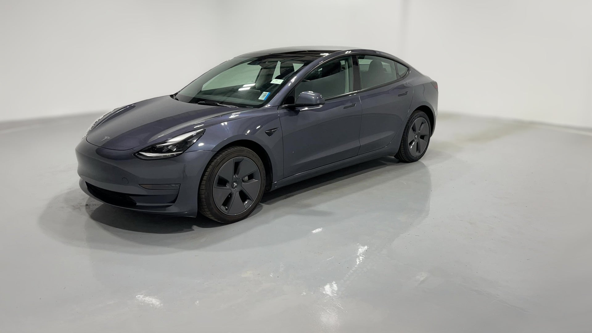 2023 Tesla Model 3 vehicle photo