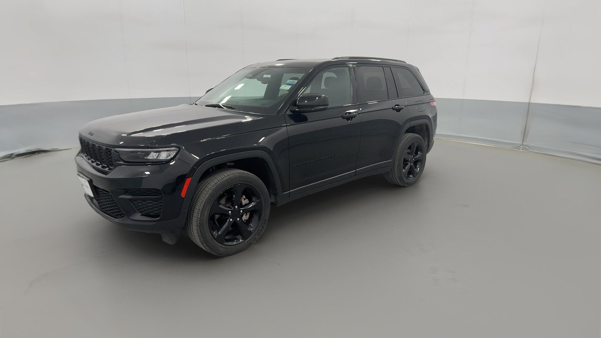 2023 Jeep Grand Cherokee vehicle photo